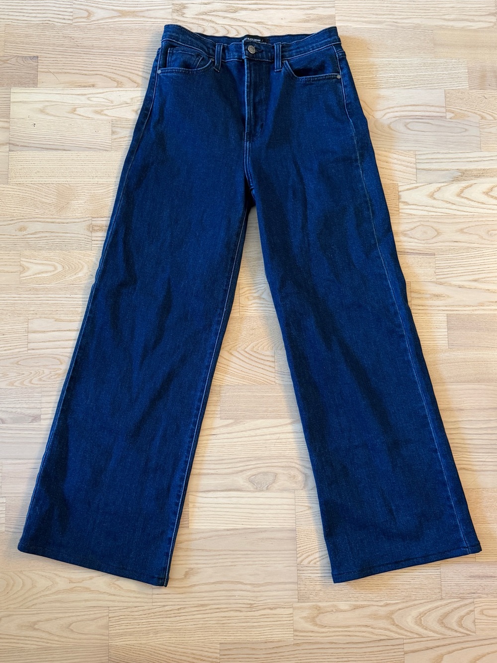 Just Black Dark Wash Wide-Leg Jeans in Dark Blue